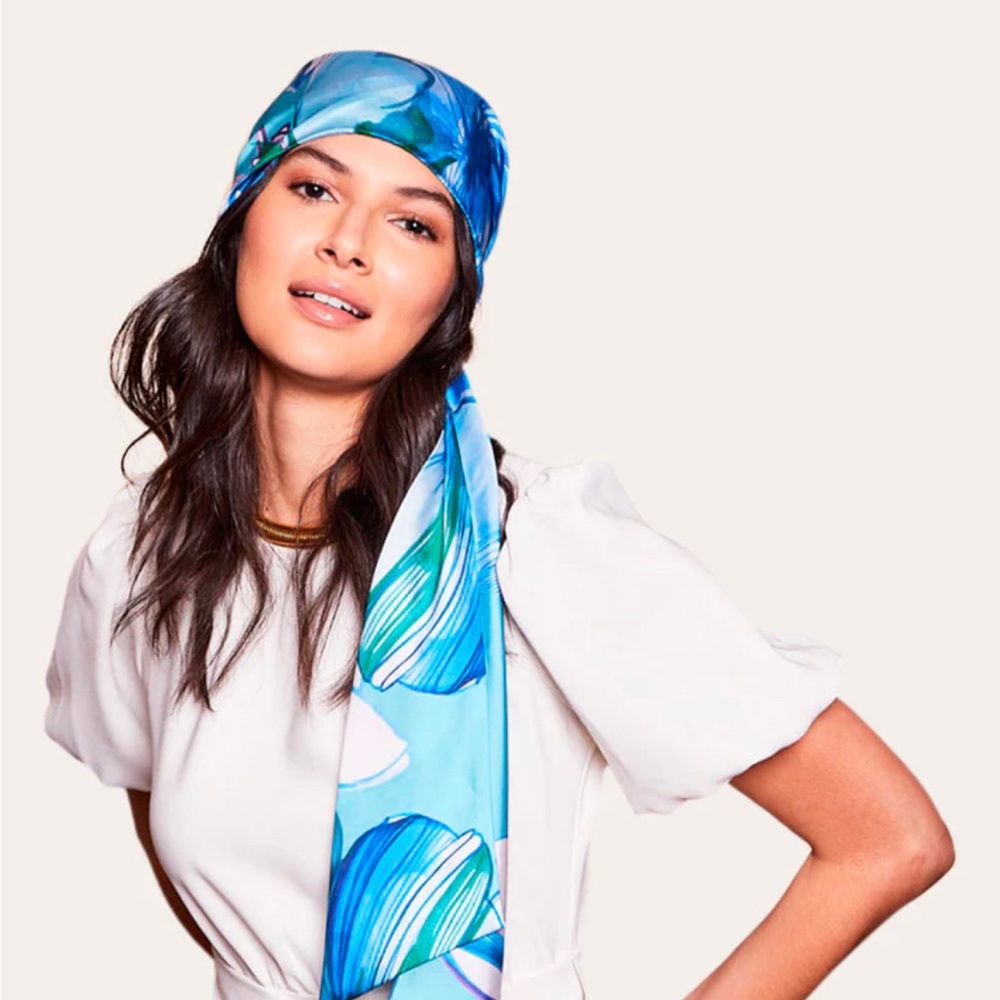 Eugenia Kim headscarf